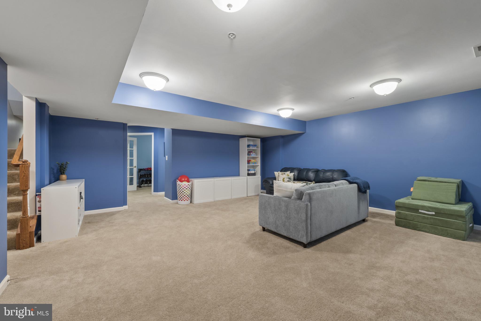 MONMOUTH MEADOWS - Residential