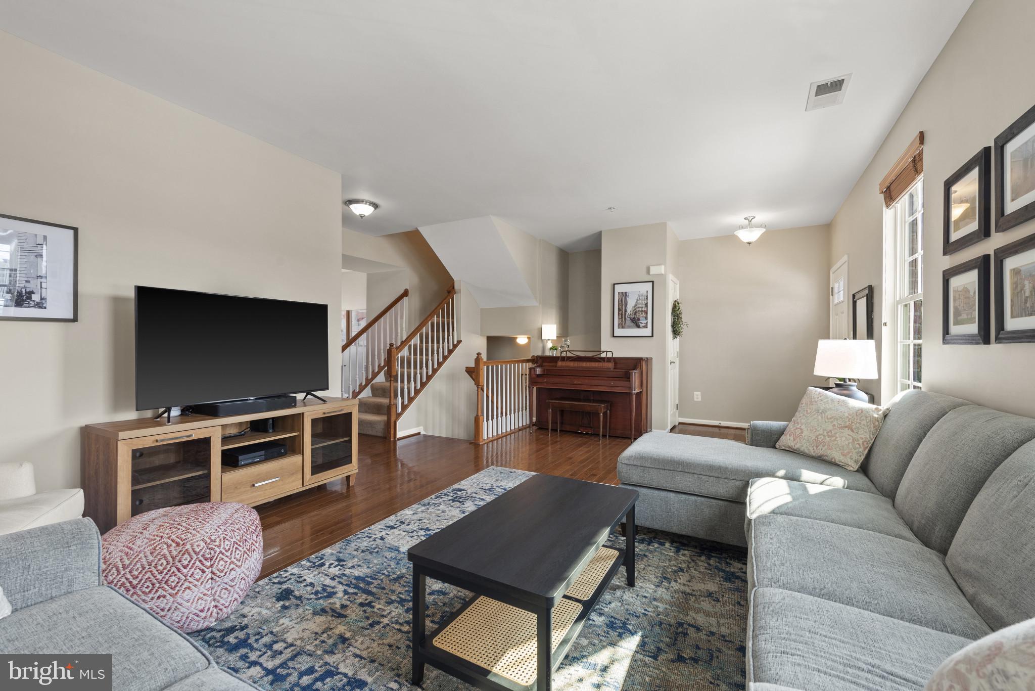 MONMOUTH MEADOWS - Residential