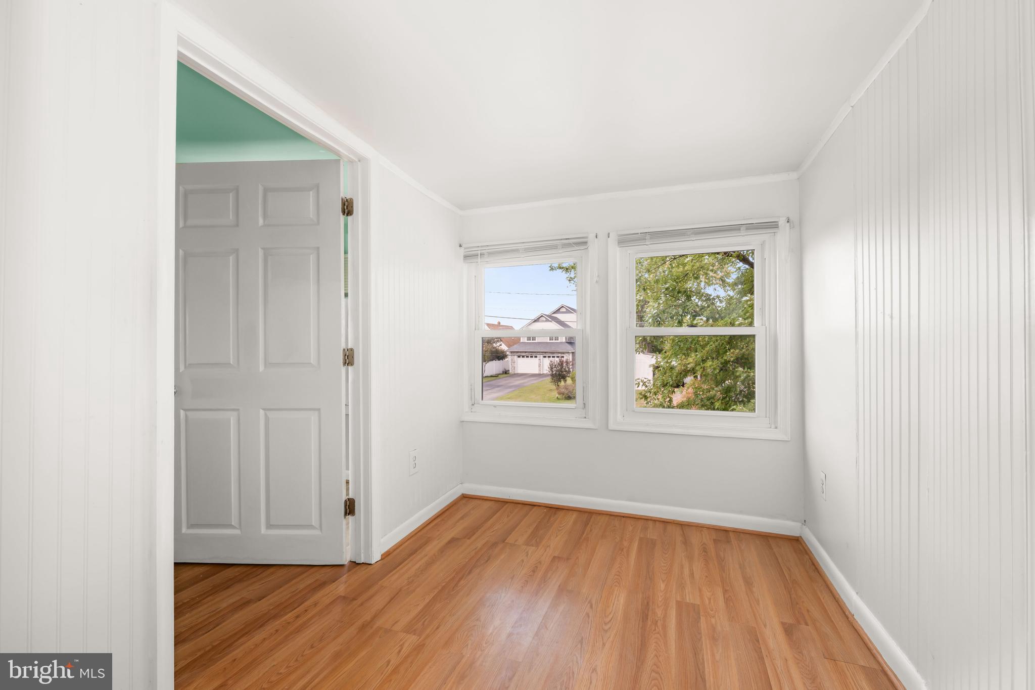 CHESTER RIVER BEACH - Residential