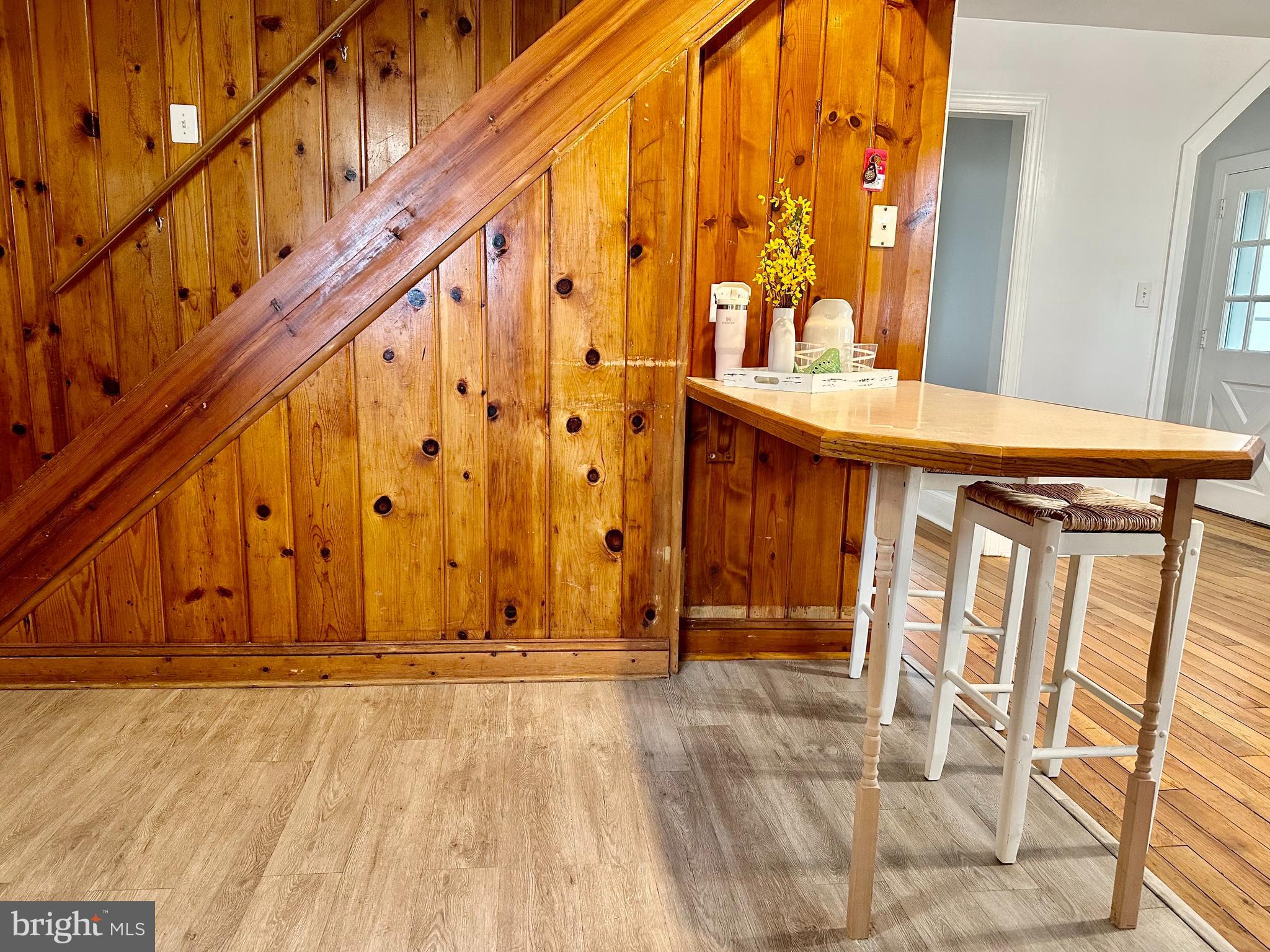 CHESTER RIVER BEACH - Residential