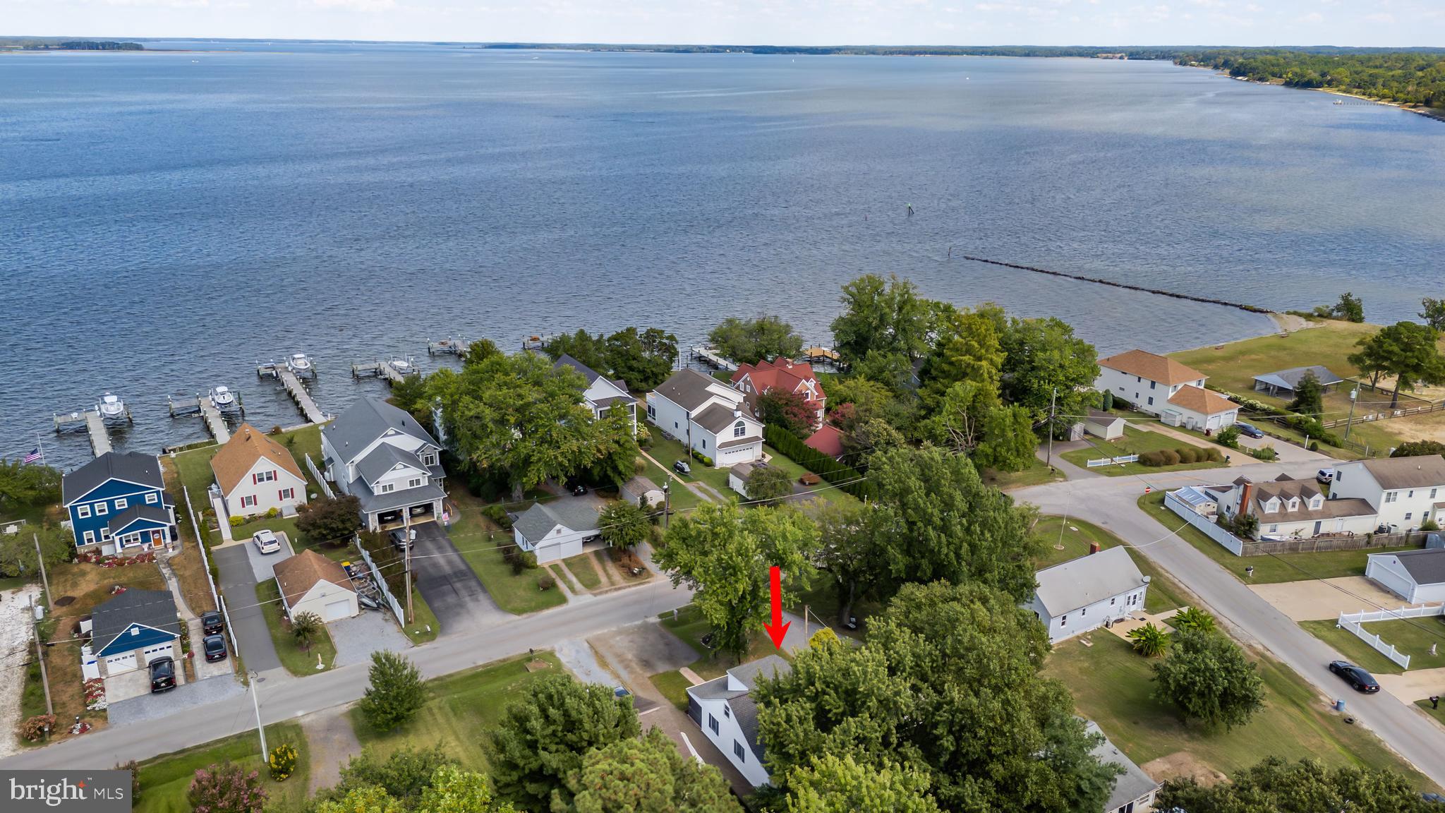 CHESTER RIVER BEACH - Residential