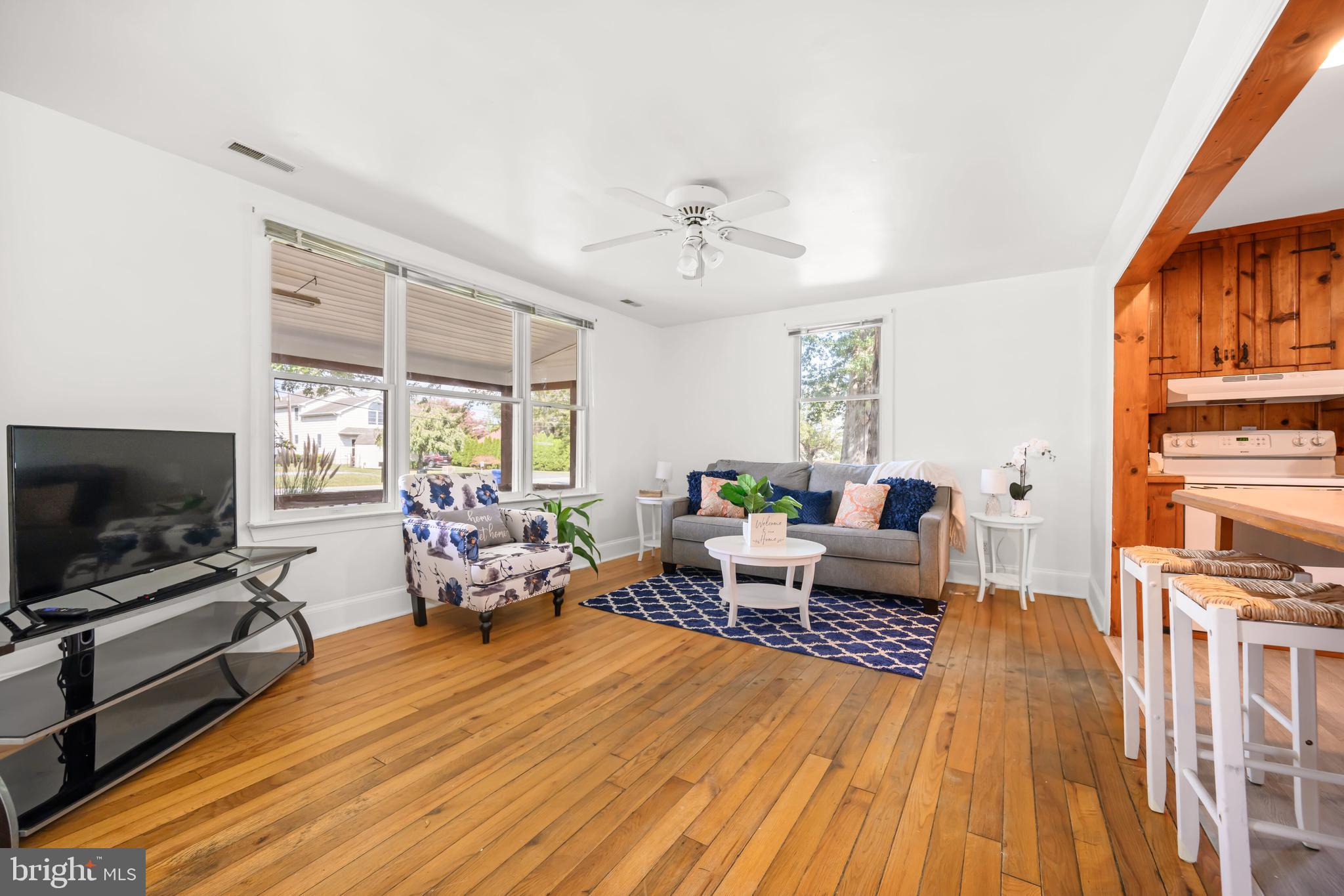 CHESTER RIVER BEACH - Residential