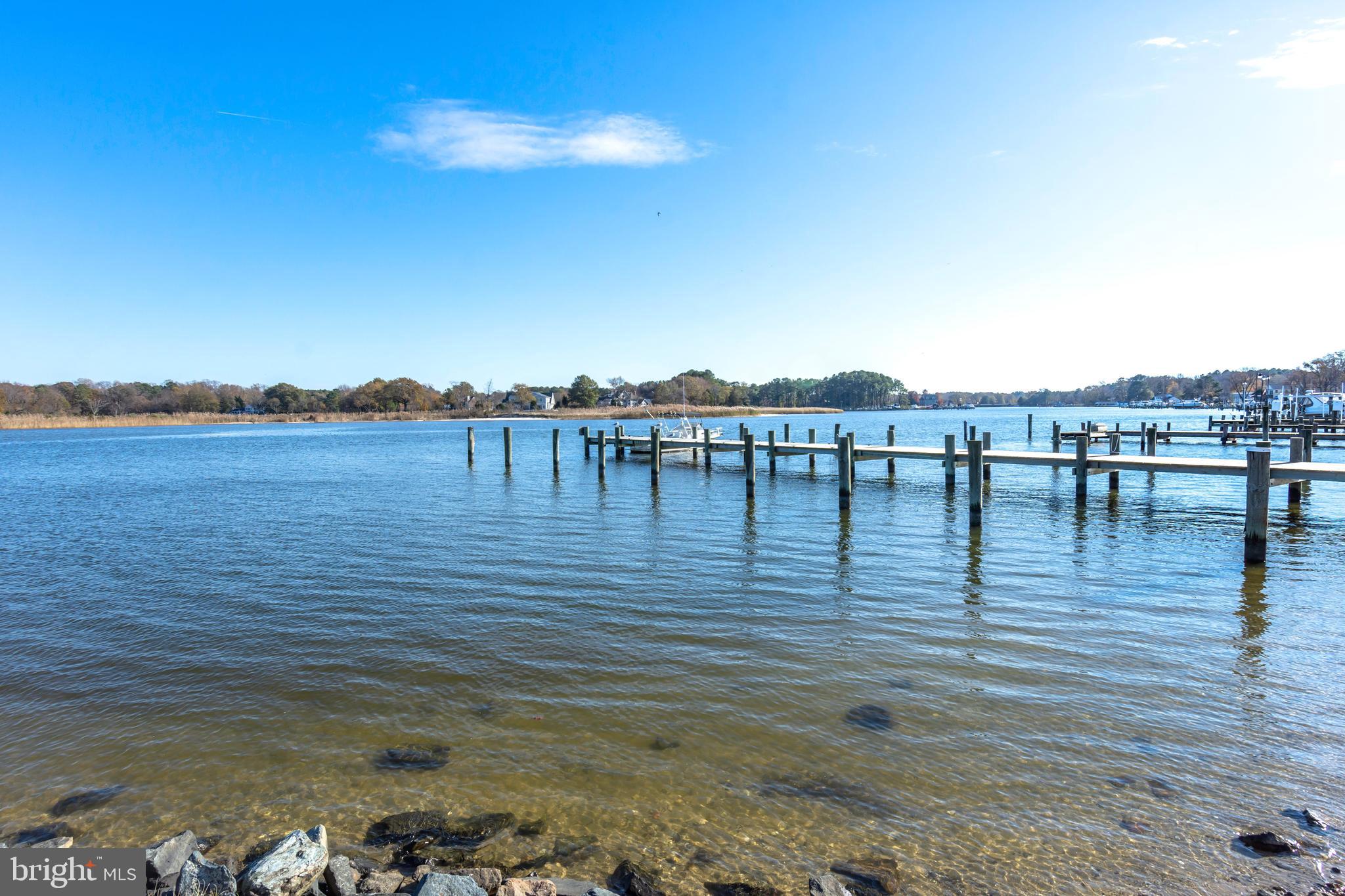 CHESTER RIVER BEACH - Residential