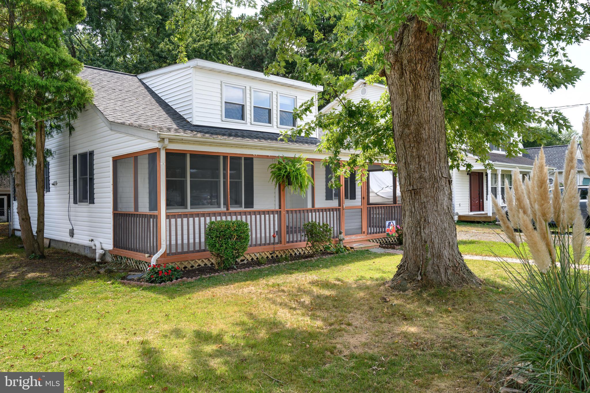 CHESTER RIVER BEACH - Residential
