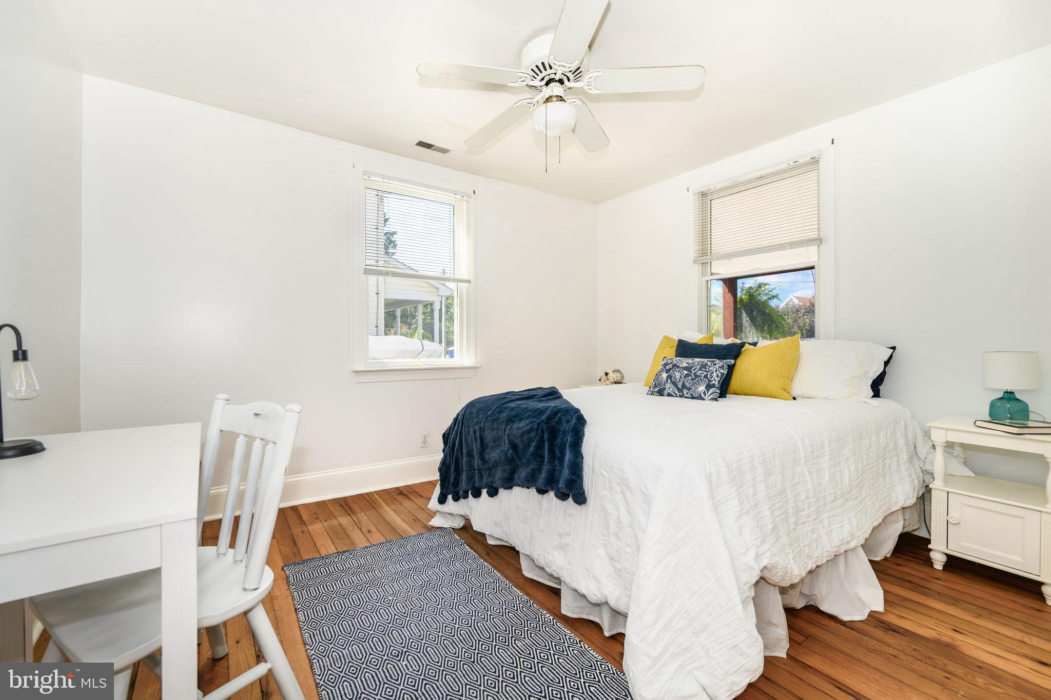 CHESTER RIVER BEACH - Residential