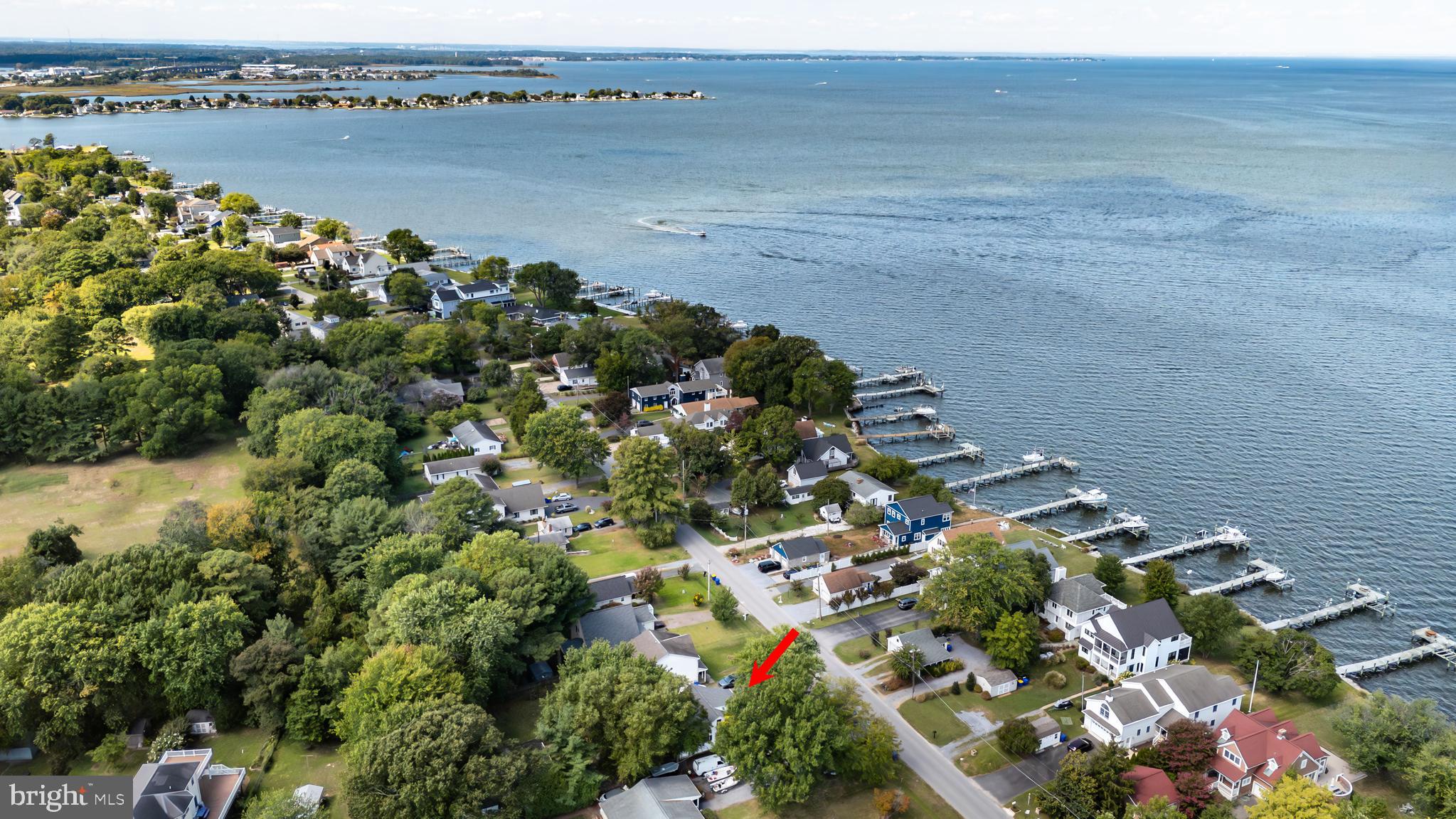CHESTER RIVER BEACH - Residential