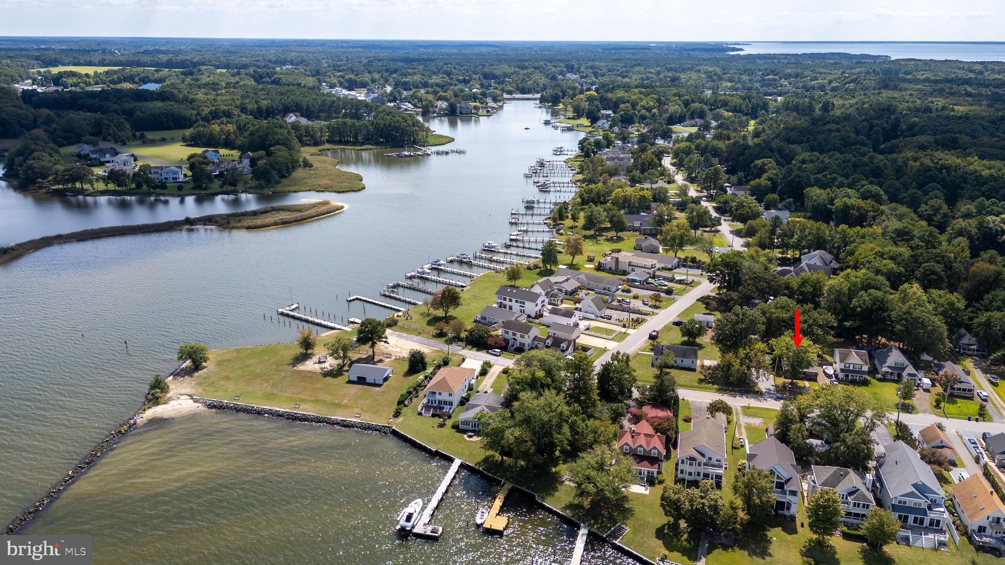 805 CHESTER RIVER DRIVE