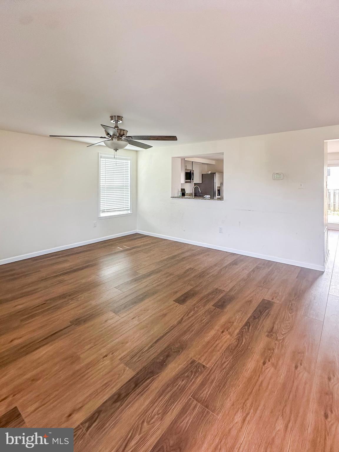 HILLCREST ORCHARDS - Residential