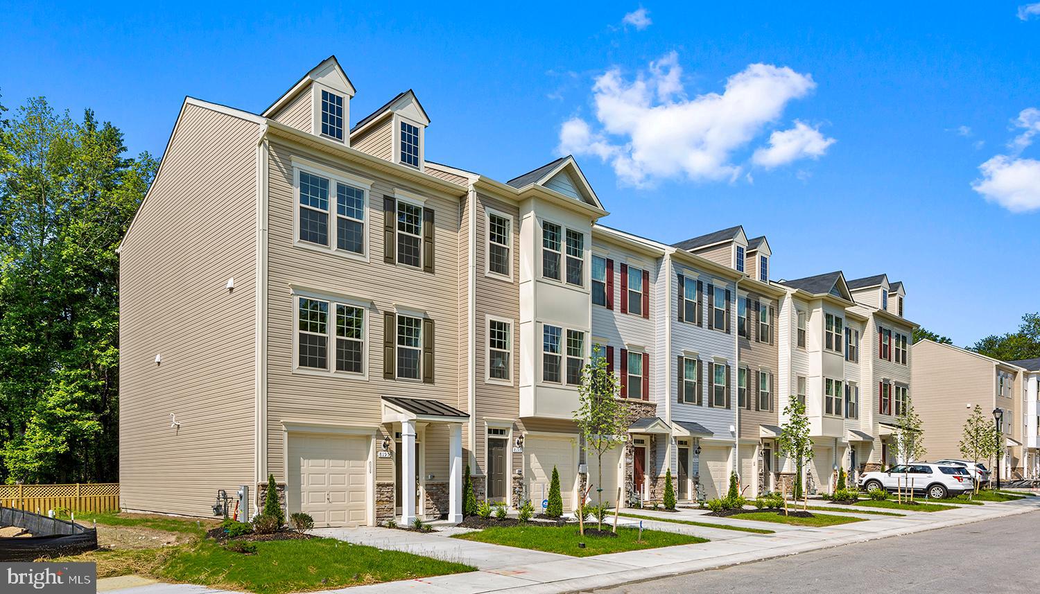 THE TOWNS AT GLENN DALE CROSSING - Residential