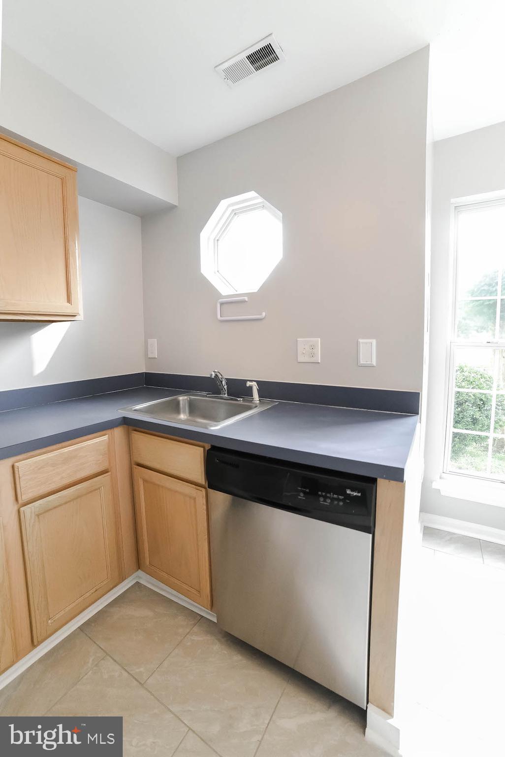 SOUTHGATE - Residential