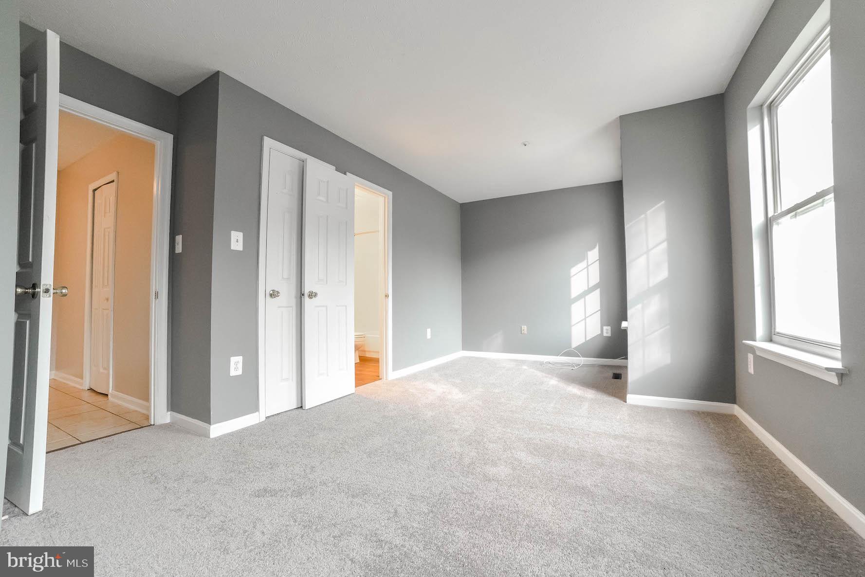 SOUTHGATE - Residential