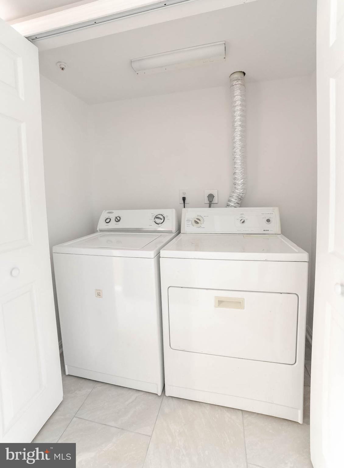 SOUTHGATE - Residential