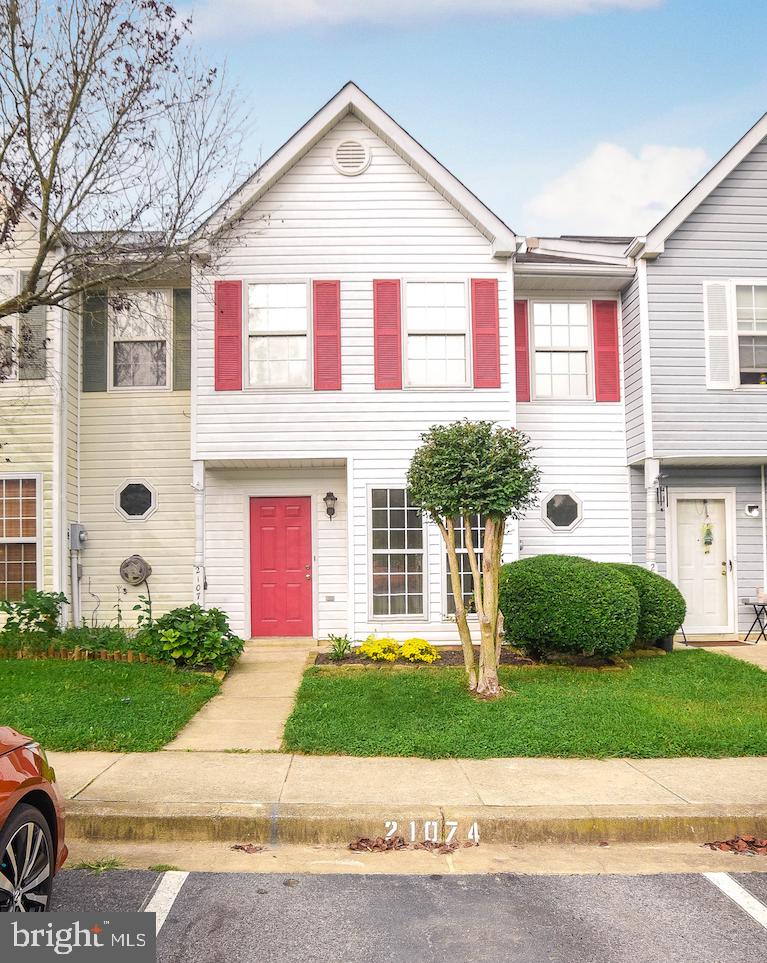 SOUTHGATE - Residential