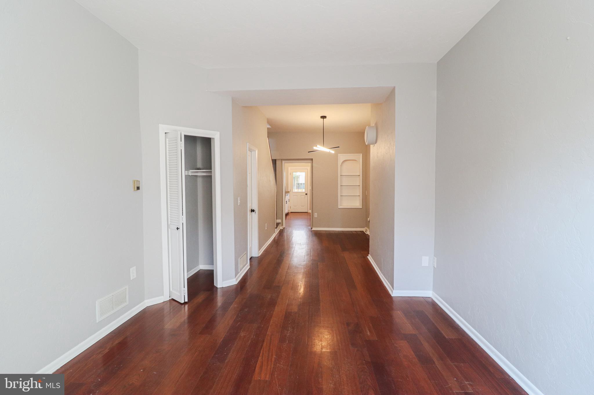 134 S NEWBERRY STREET