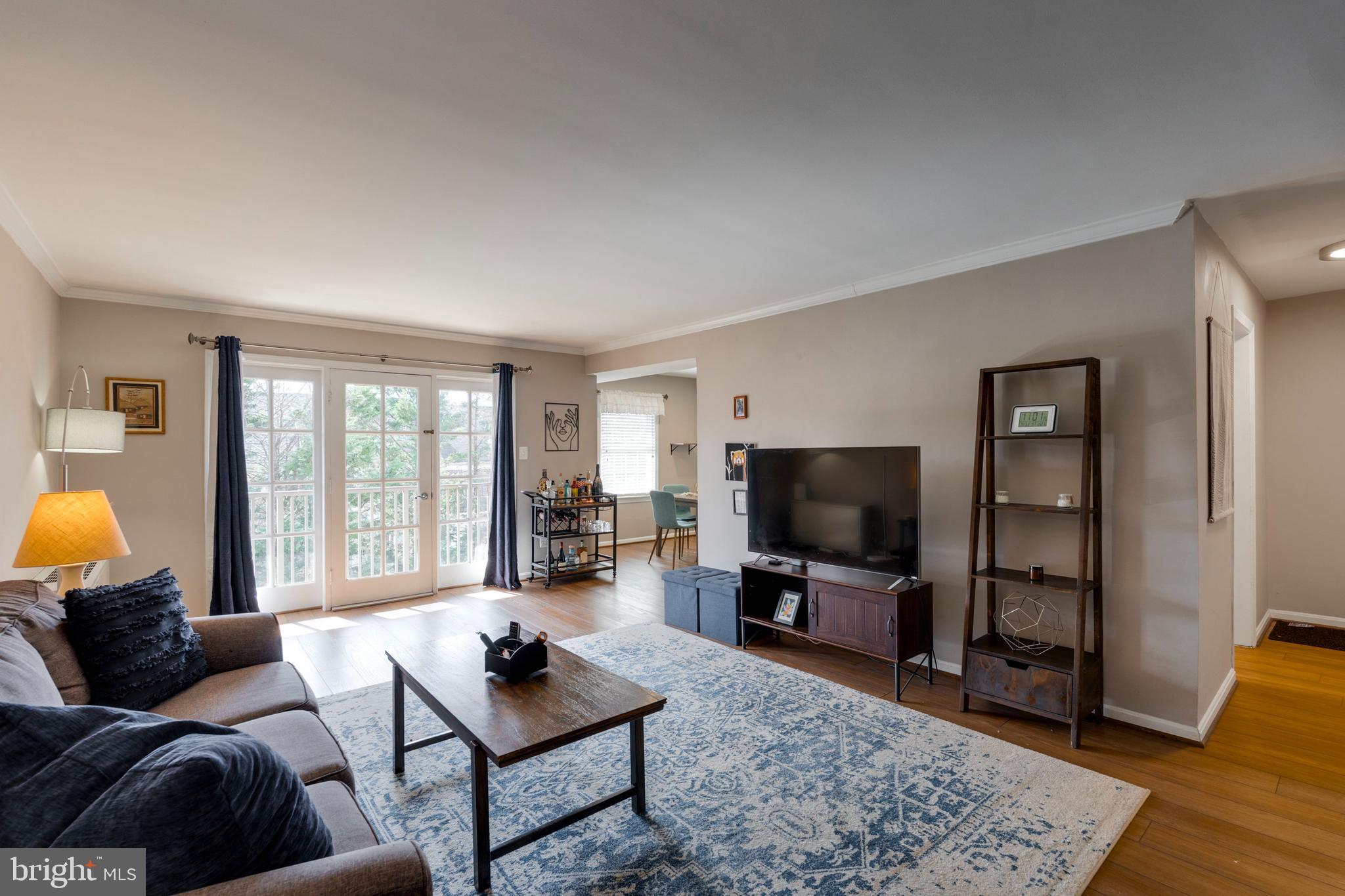 BAILEYS CROSSROADS - Residential