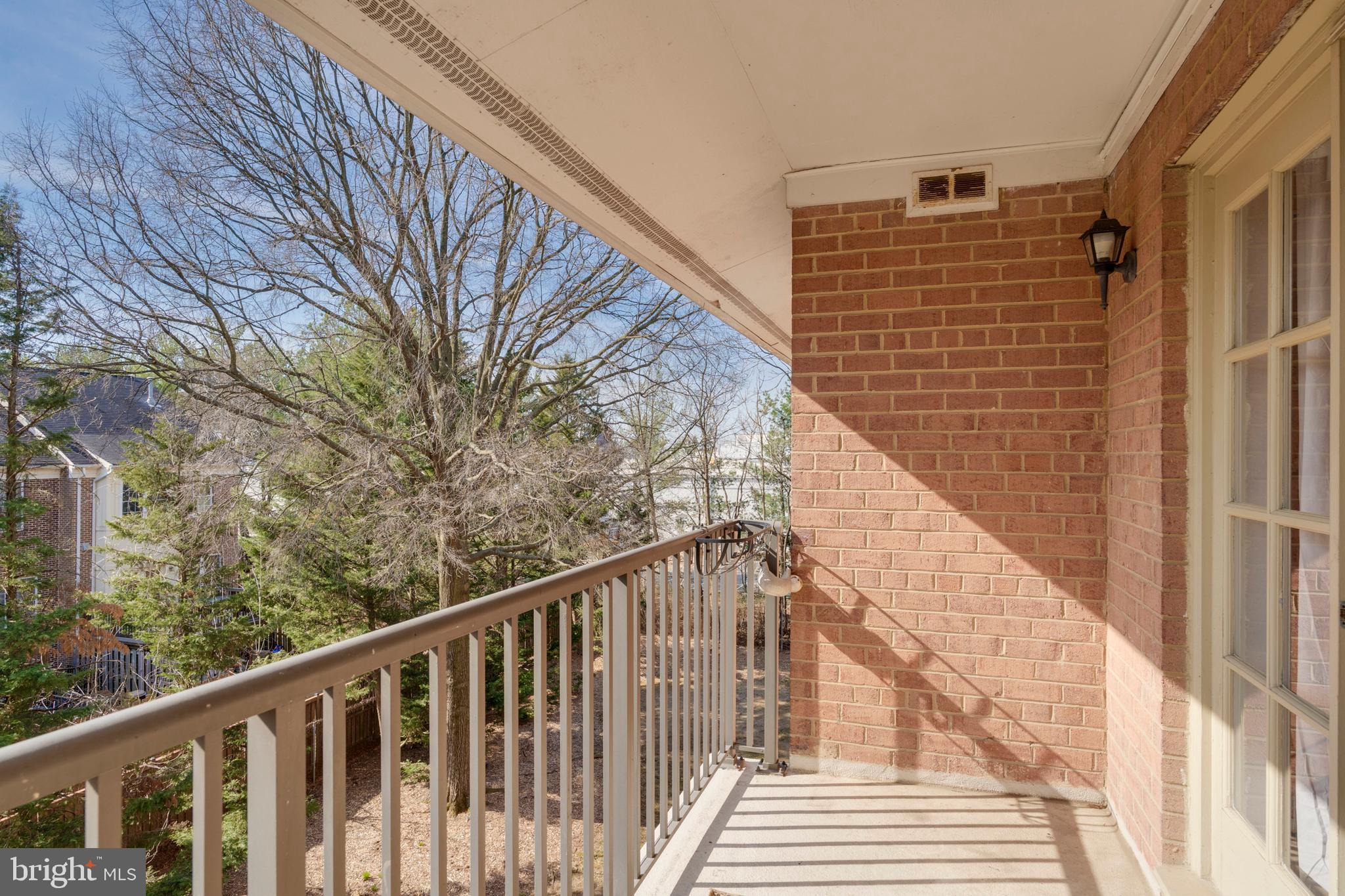 BAILEYS CROSSROADS - Residential