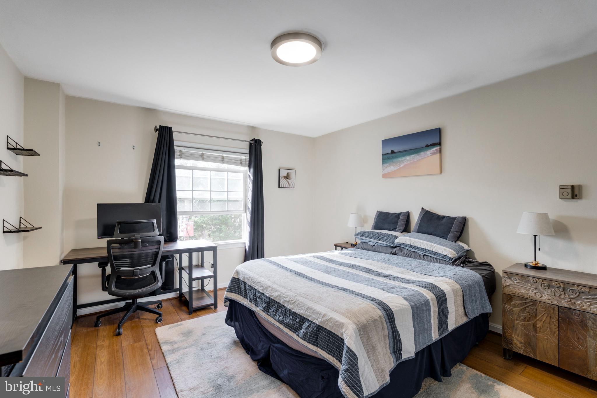 BAILEYS CROSSROADS - Residential