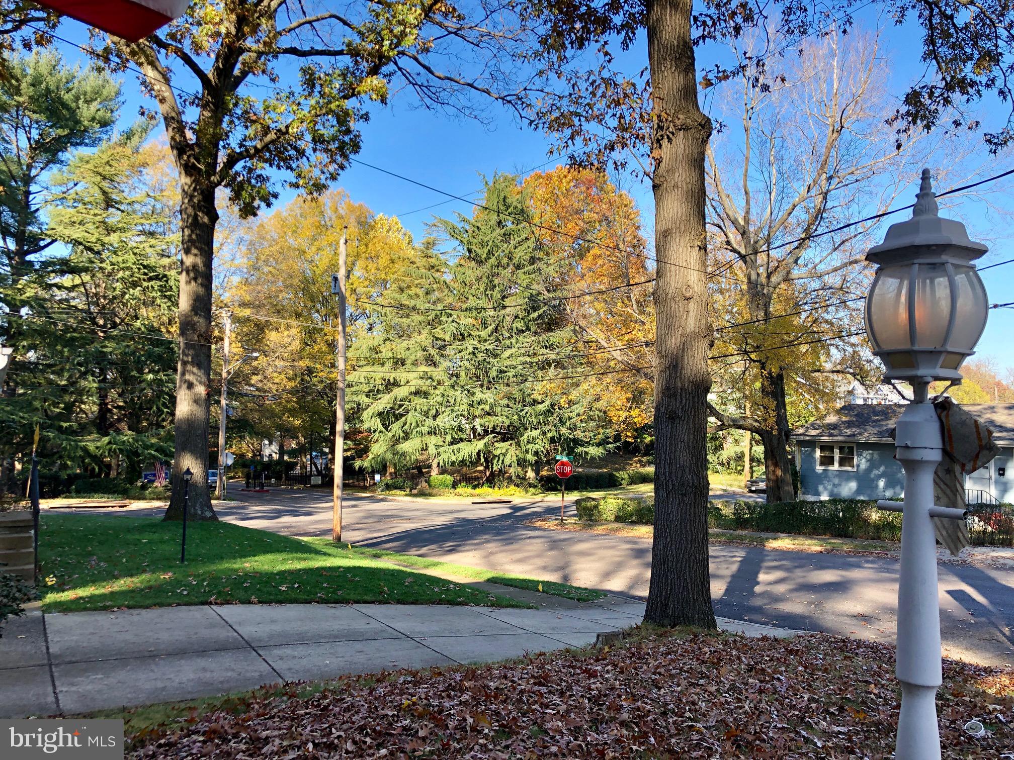 EASTPORT - Residential Lease