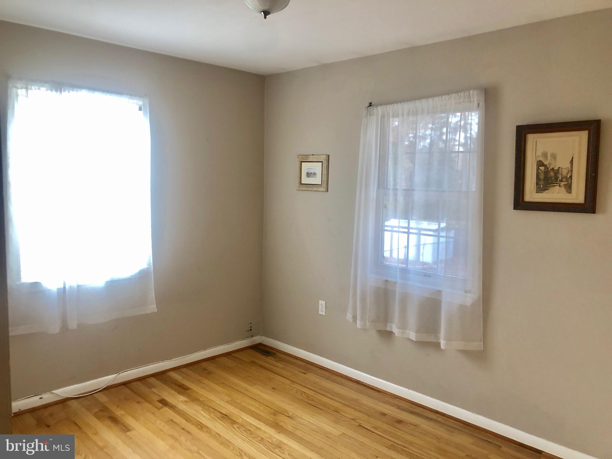 EASTPORT - Residential Lease