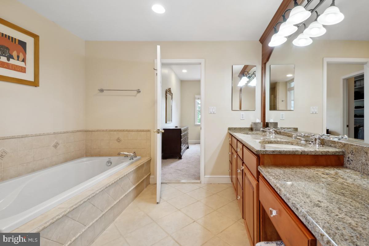 BEDFORDSHIRE - Residential