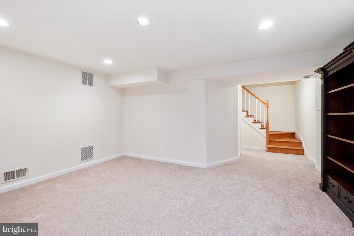 BEDFORDSHIRE - Residential