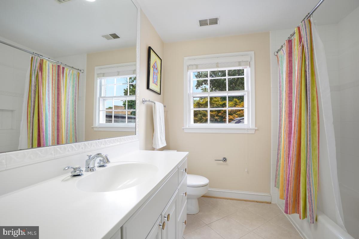 BEDFORDSHIRE - Residential