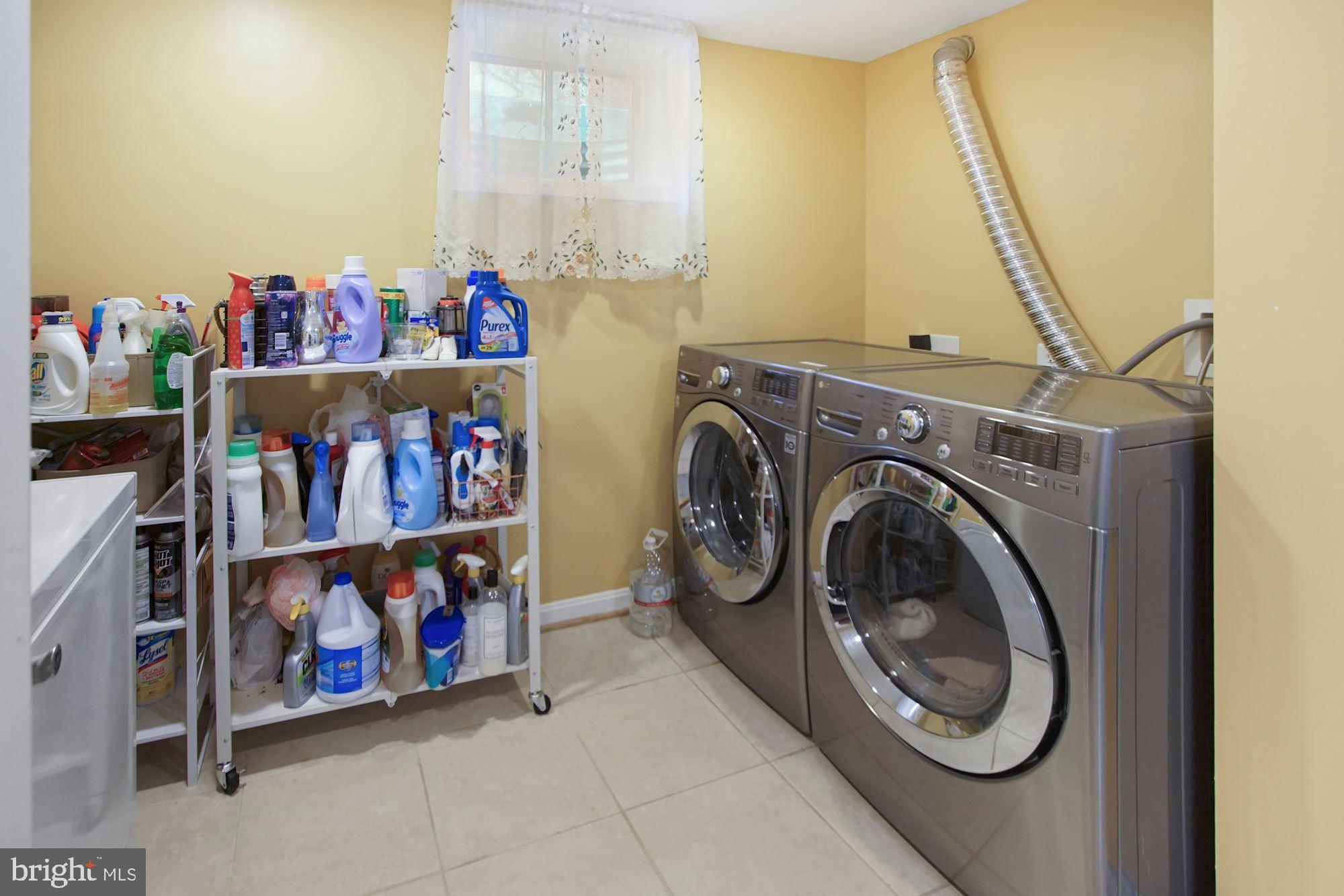 NORTH ROBLEE ACRES - Residential