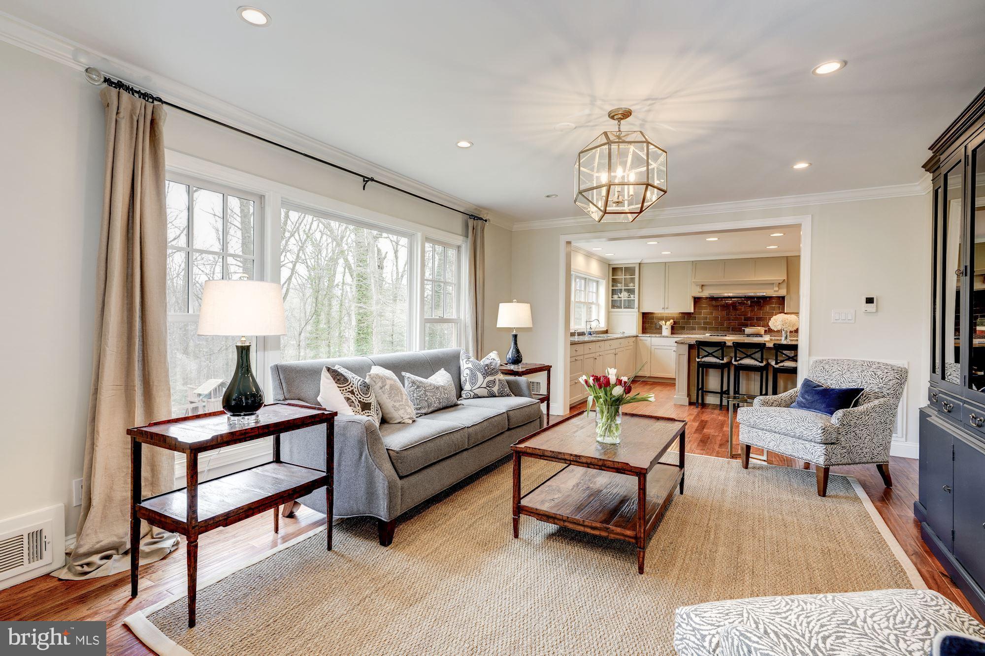 RIVERWOOD - Residential