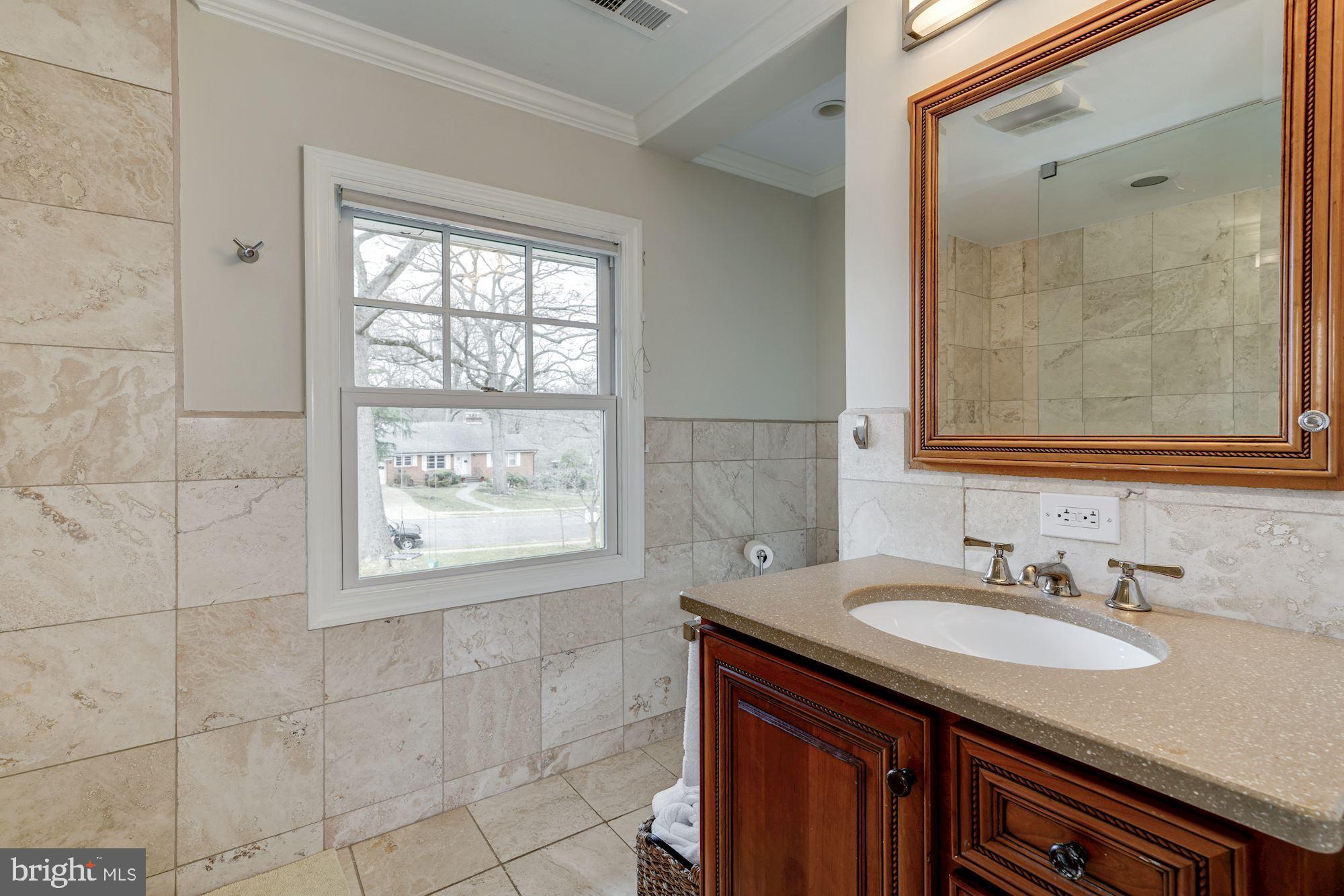 RIVERWOOD - Residential