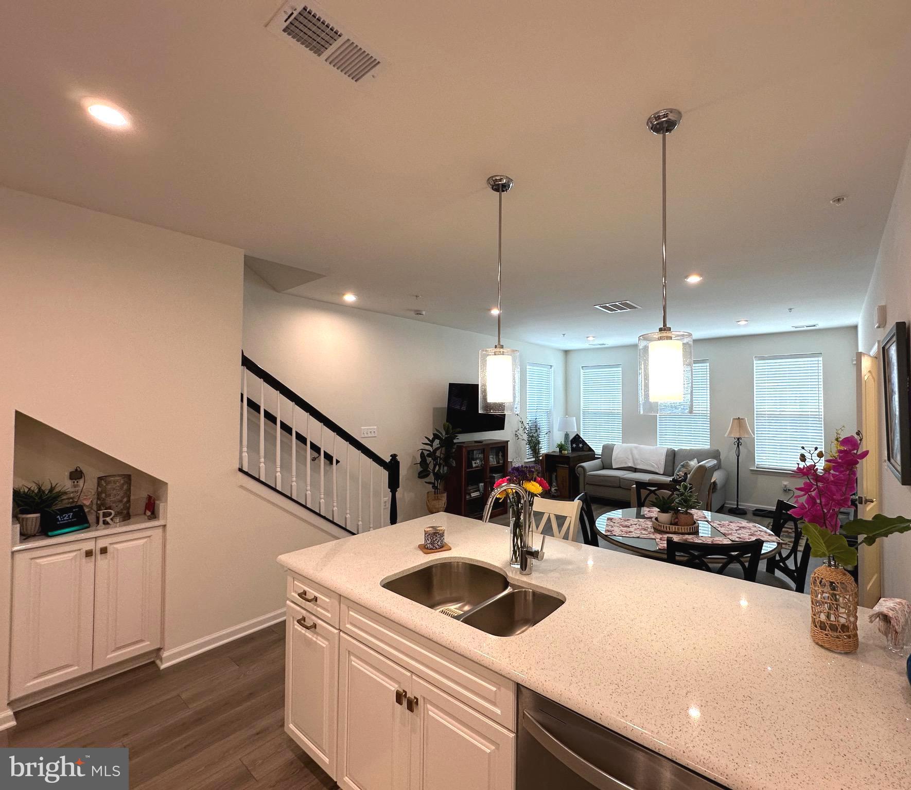 9402 JAMES MACGOWAN LANE 611
