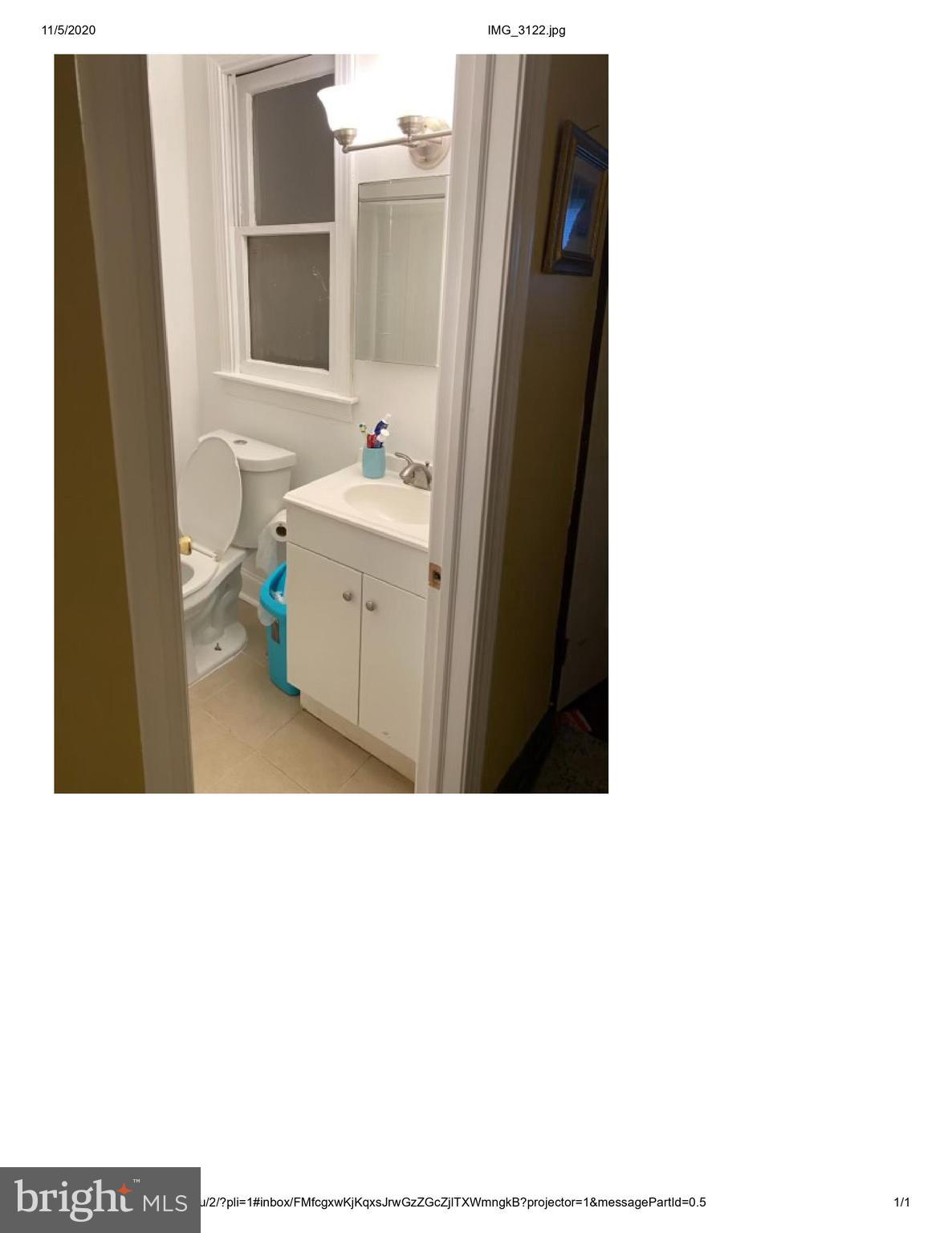 OLNEY - Commercial Sale