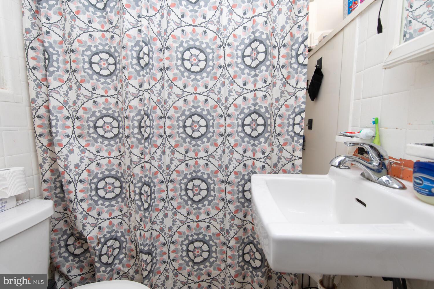 ELLIGER PARK - Residential Income