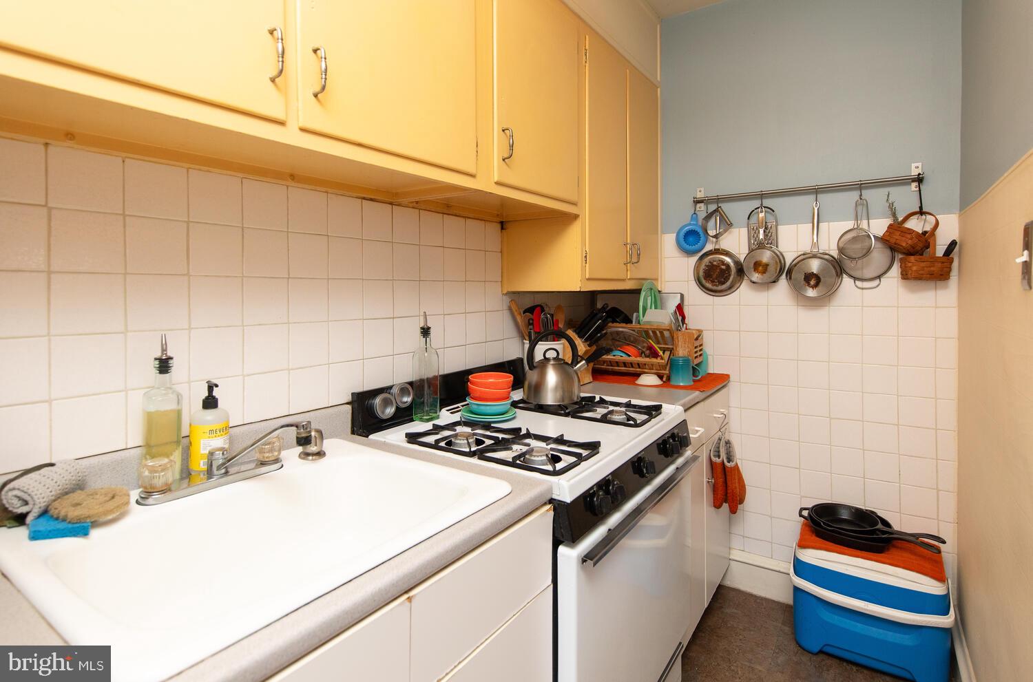 ELLIGER PARK - Residential Income