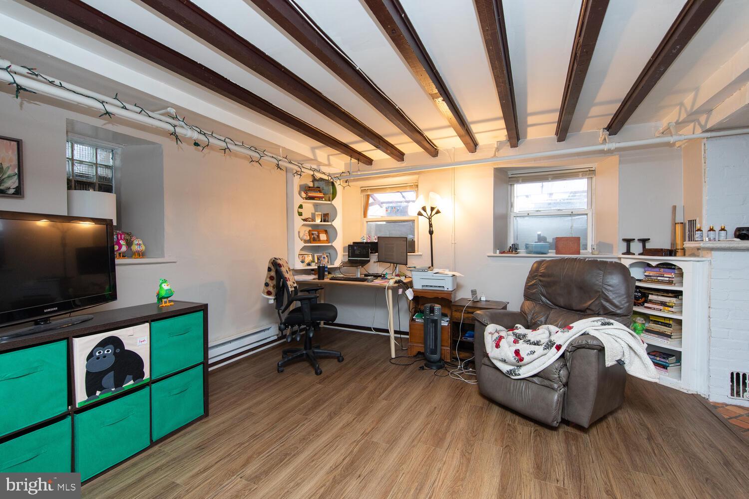 ELLIGER PARK - Residential Income