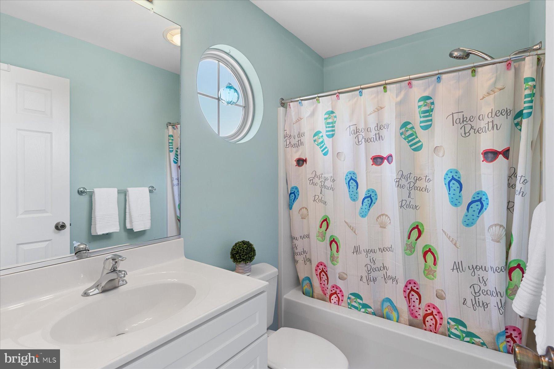 REFUGE AT DIRICKSON CREEK - Residential