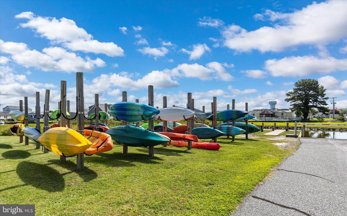 REFUGE AT DIRICKSON CREEK - Residential