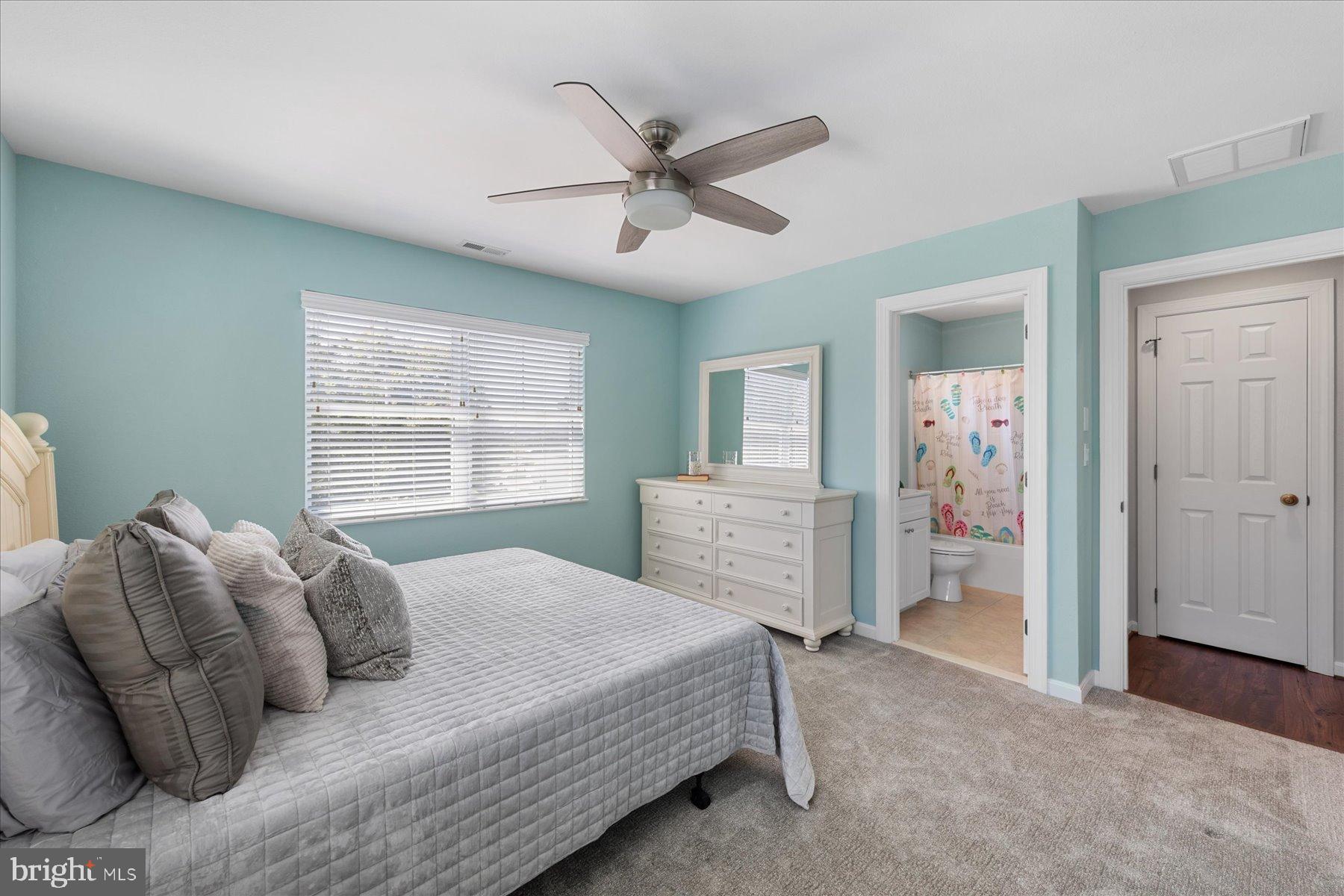 REFUGE AT DIRICKSON CREEK - Residential