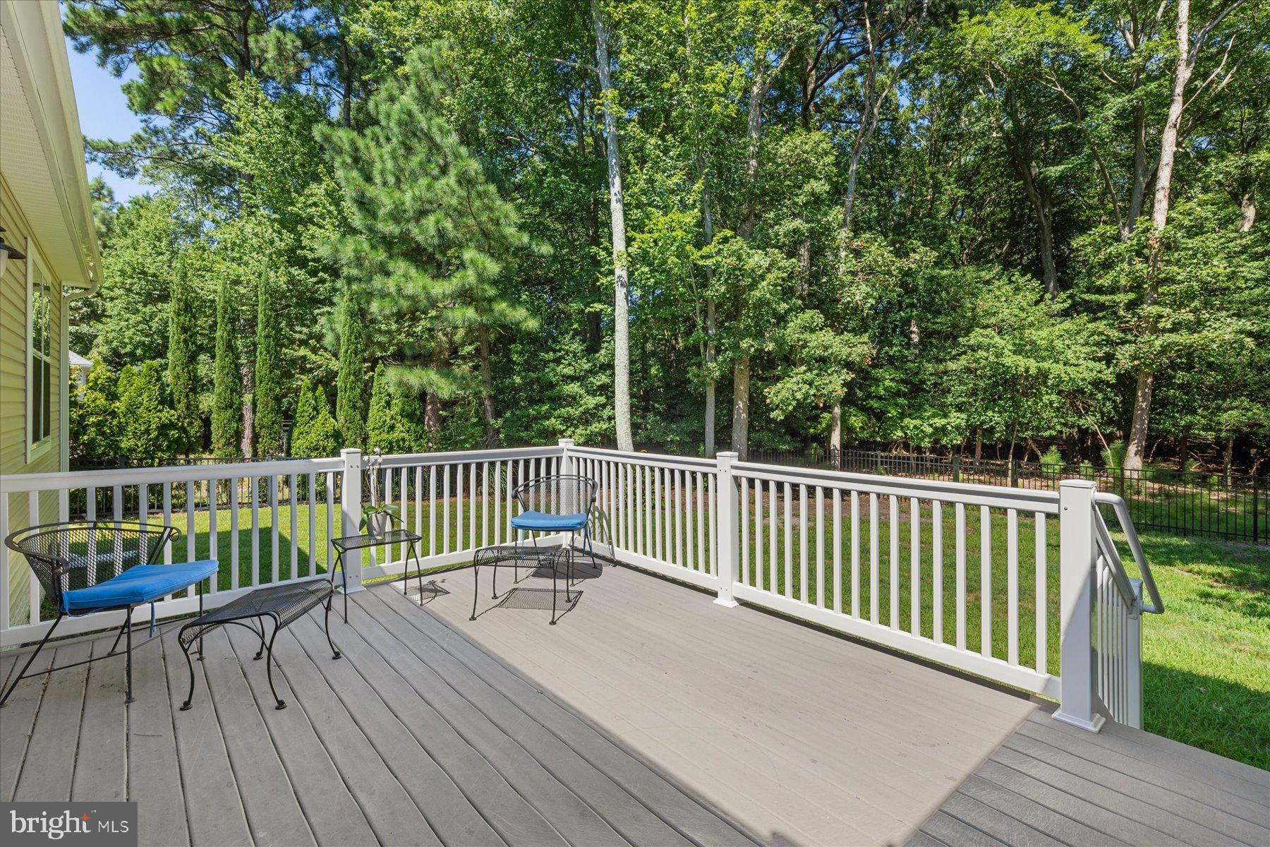 REFUGE AT DIRICKSON CREEK - Residential