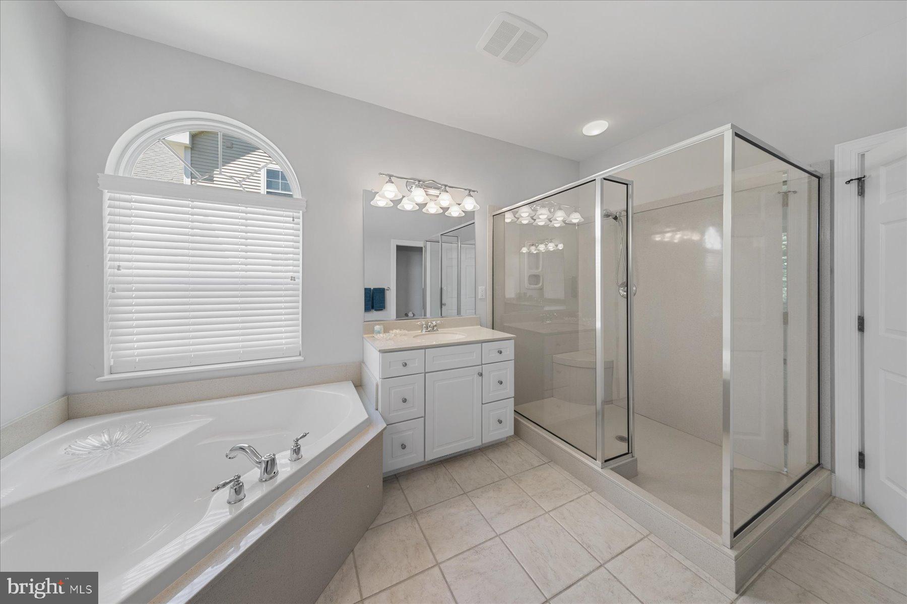 REFUGE AT DIRICKSON CREEK - Residential