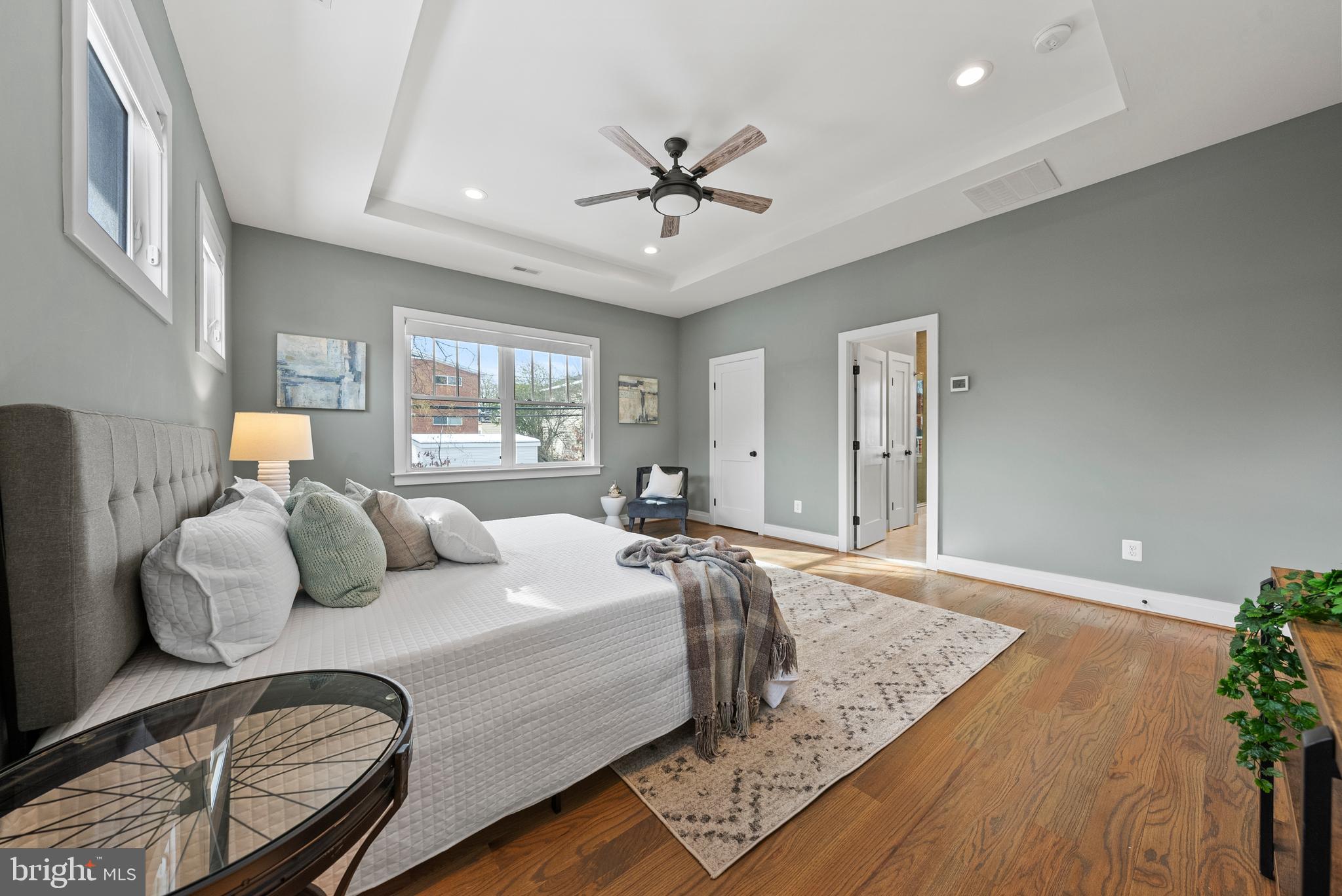 ADDISON HEIGHTS - Residential