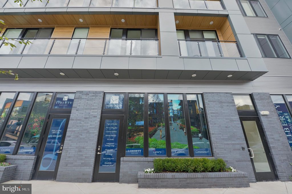 Photo of 236 Thompson Street #B506, PHILADELPHIA, PA 19122 (MLS # PAPH2524278)