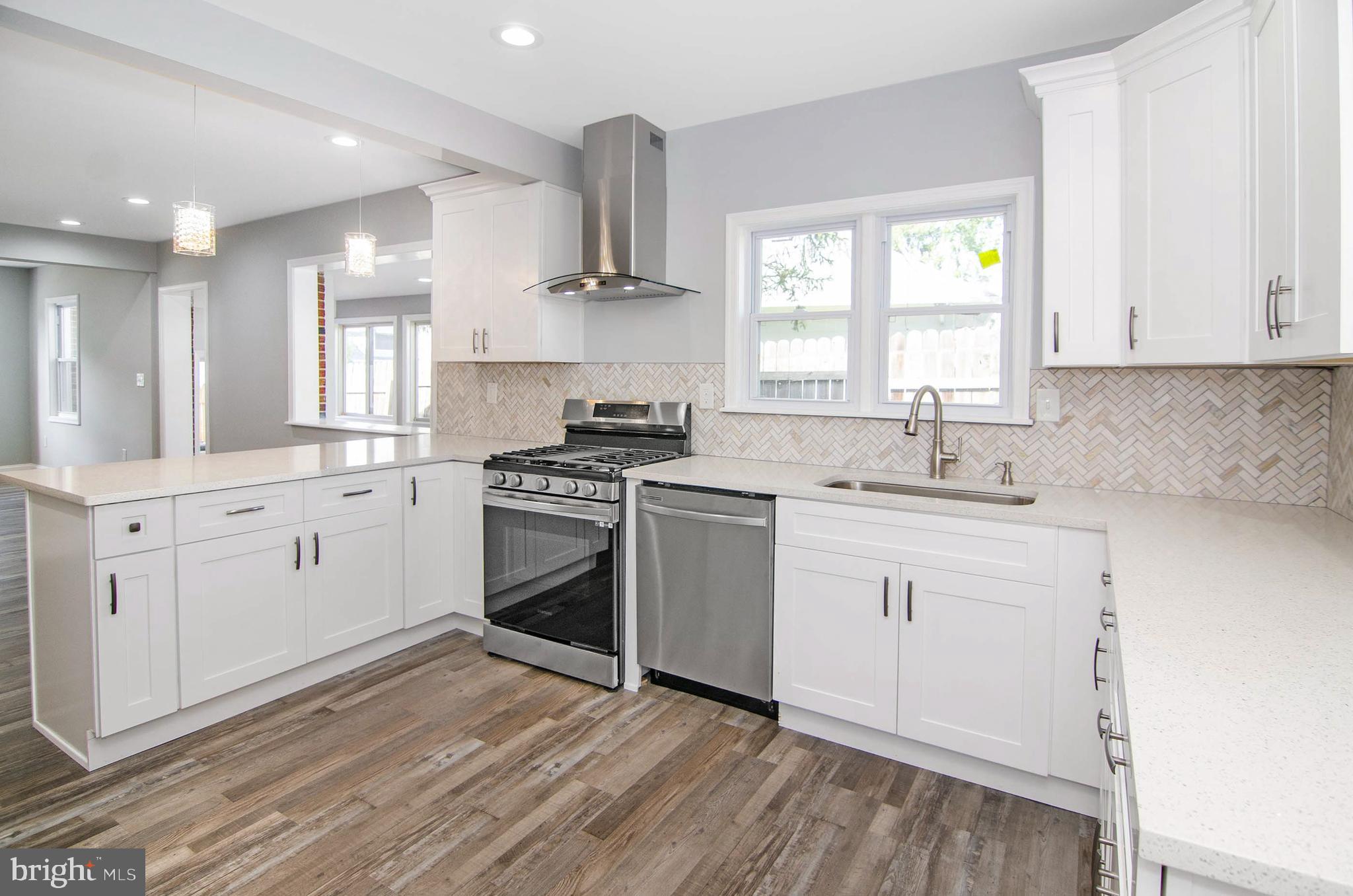 PARKVILLE - Residential