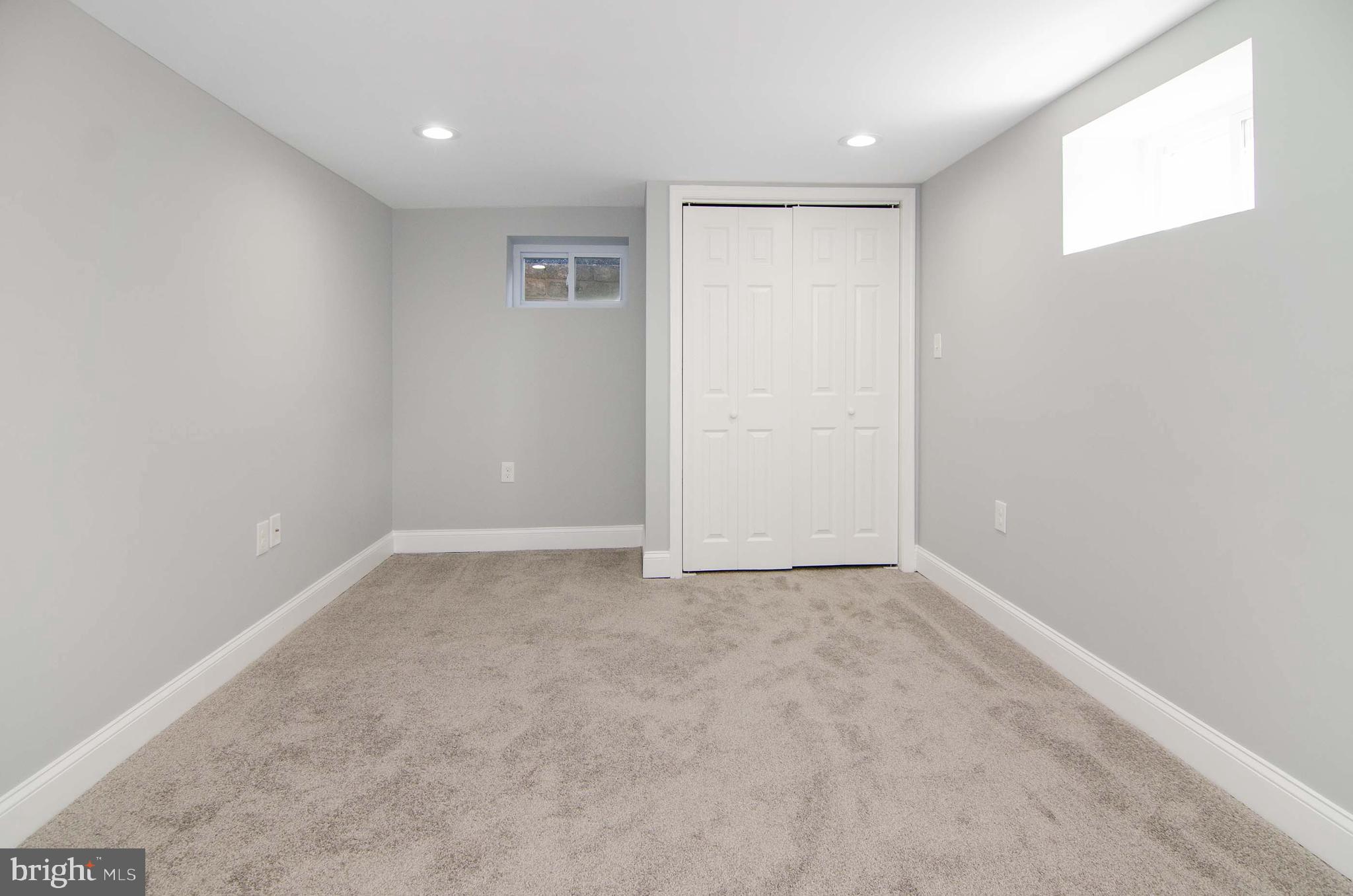 PARKVILLE - Residential