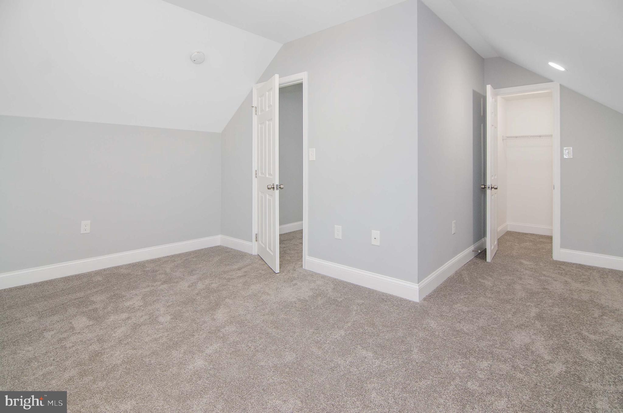 PARKVILLE - Residential