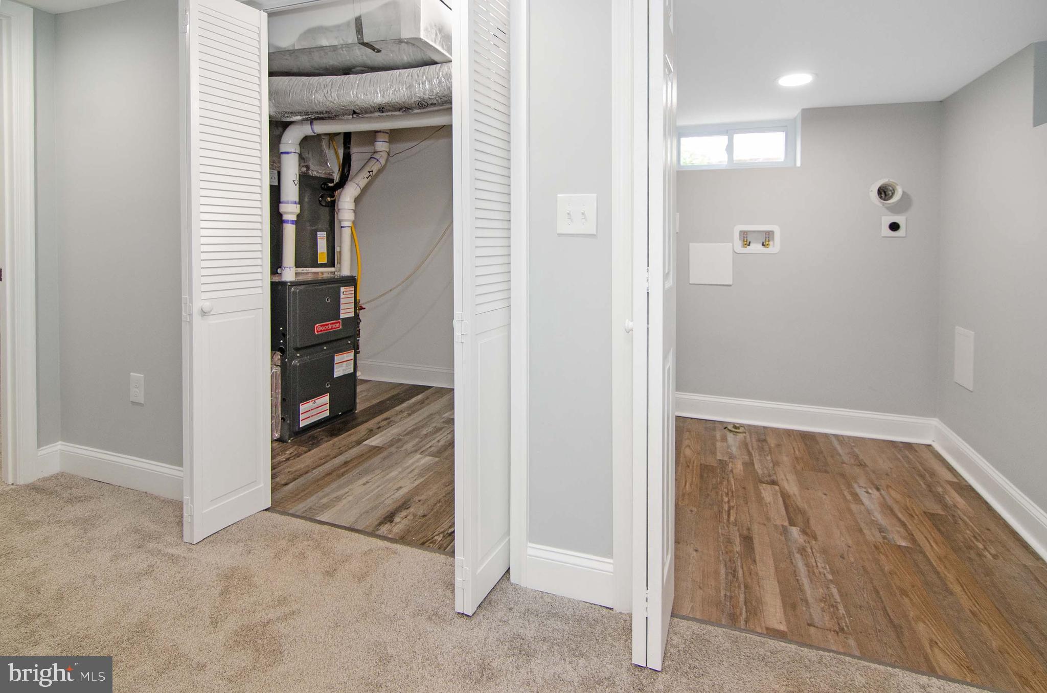 PARKVILLE - Residential