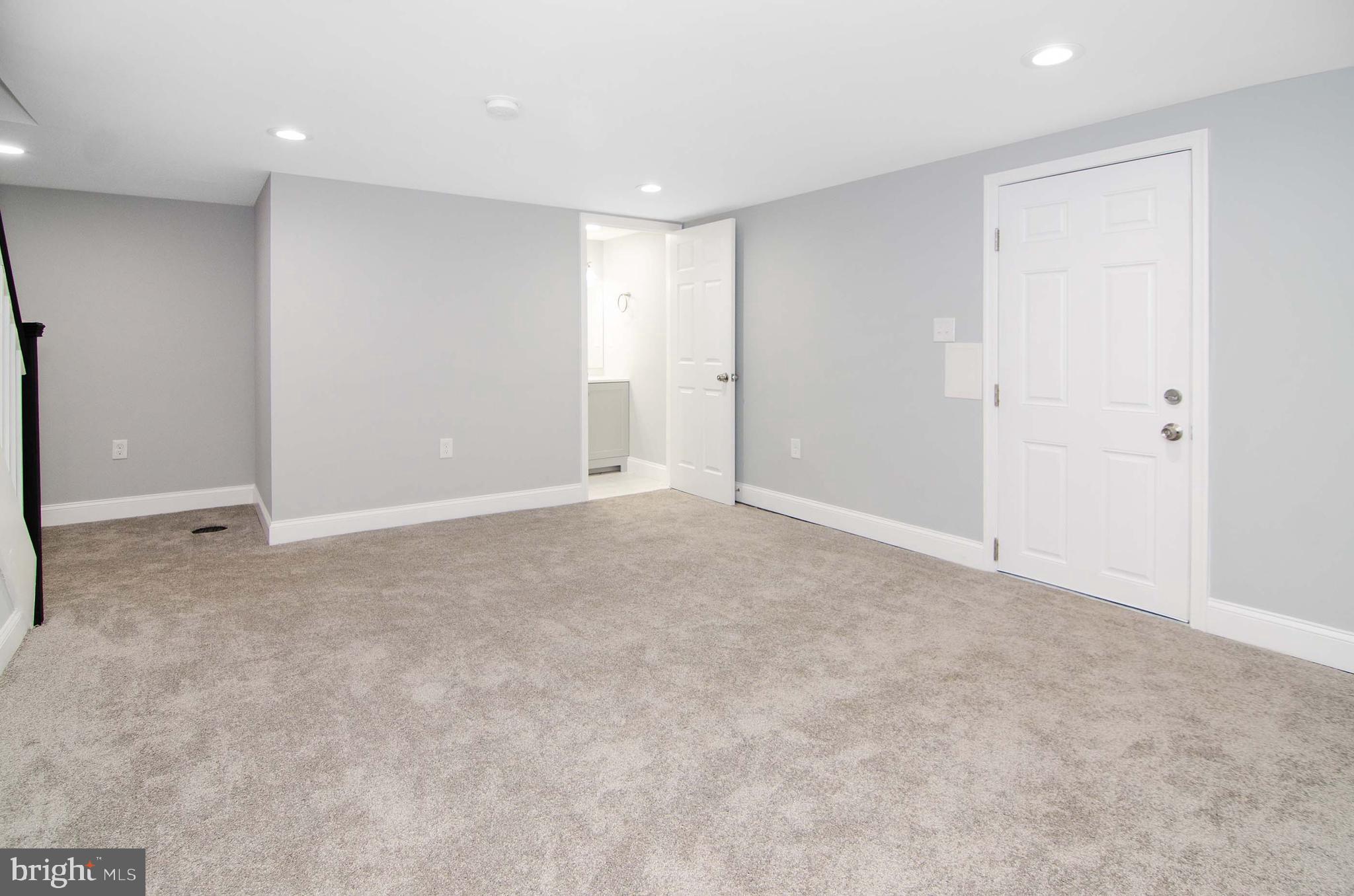 PARKVILLE - Residential