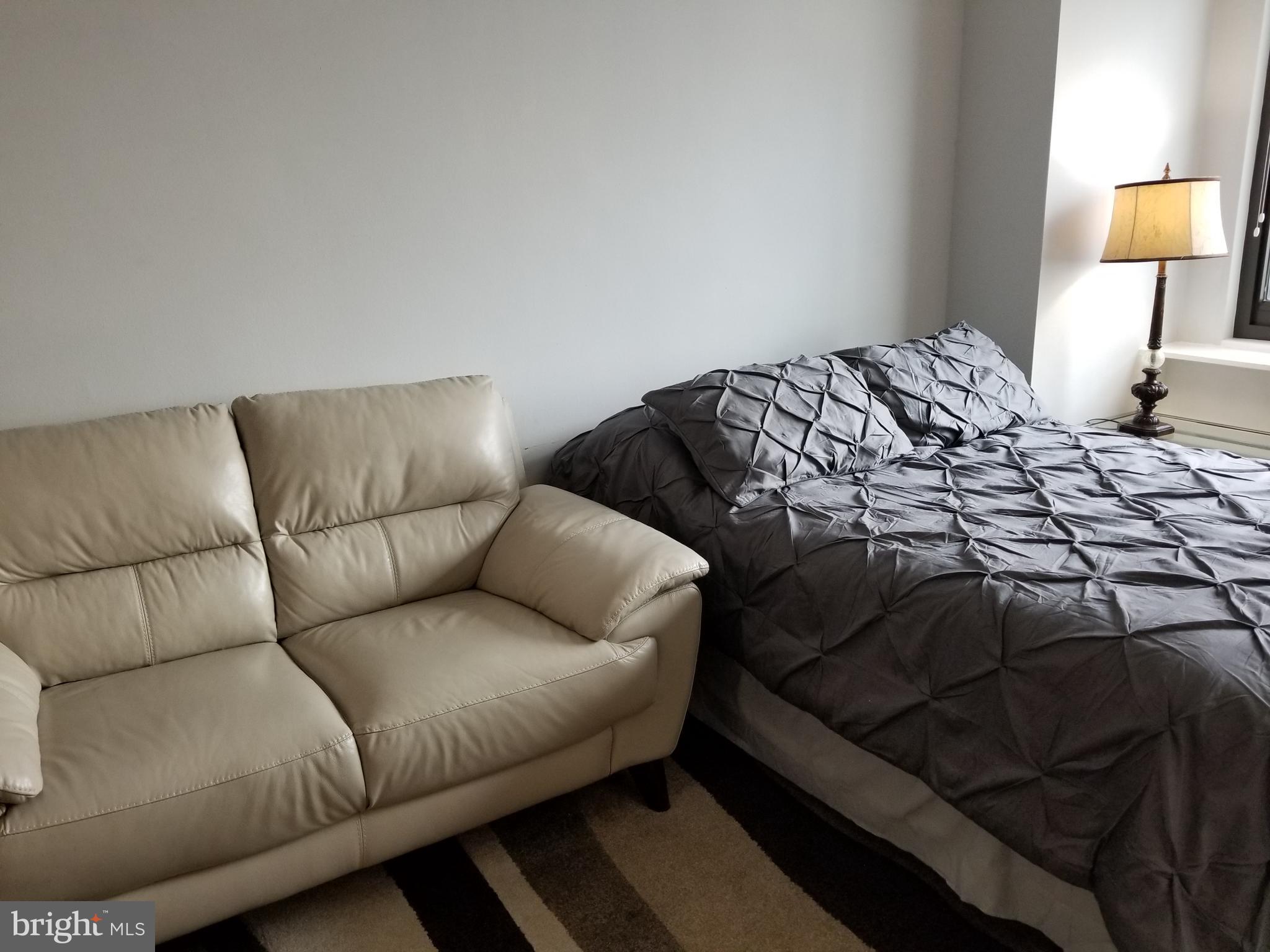 RIVER PLACE EAST - Residential Lease