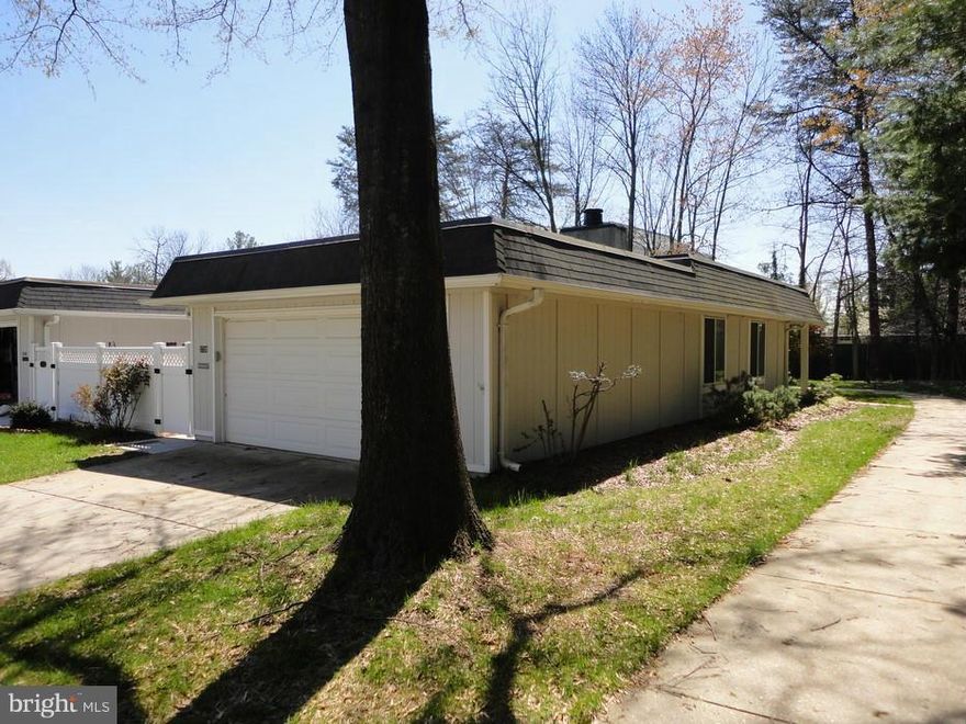 Price Reduced!!! Great location!!!  community 55 and up. Community offer golf course, swimming pools, park. restaurant, grocery store, art and craft and more in leisure world.  single family condo with from and back yard, car garage, 2 bedroom and 2 bath, PLEASE USE LEISURE WORLD CONTRACT (see uploaded docs) FOR ALL OFFERS. BUYER IS RESPONSIBLE FOR PURCHASE OF HOA DOCUMENTS.