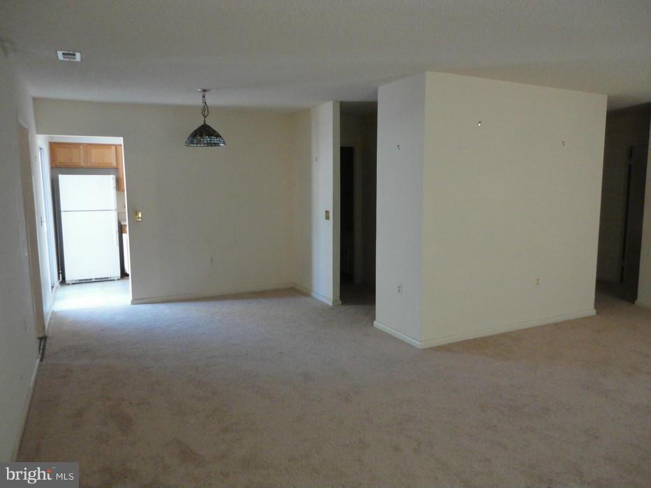 ROSSMOOR MUTUAL #13 - Residential