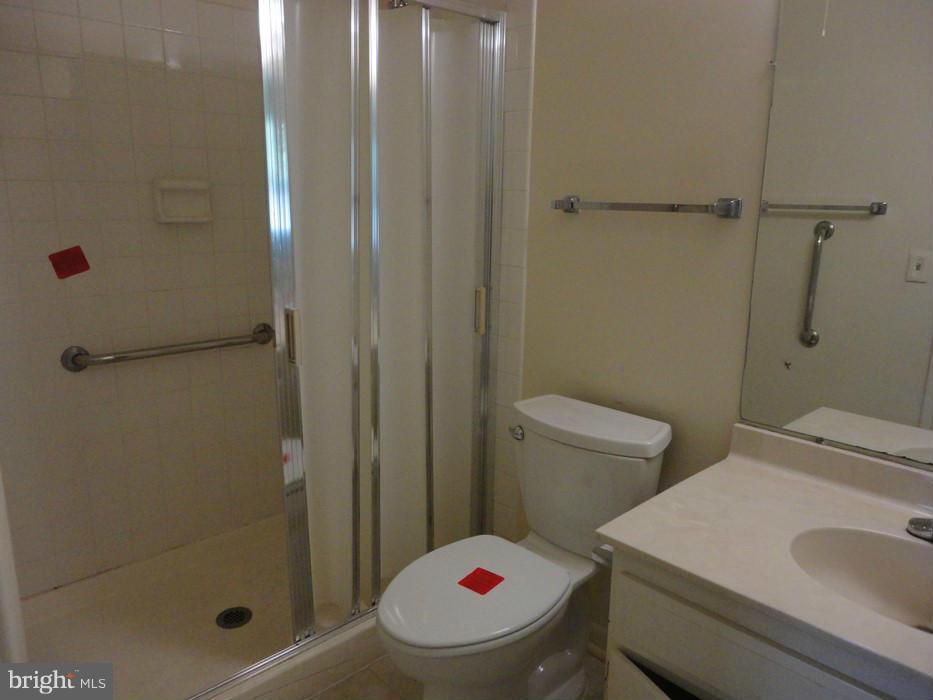 ROSSMOOR MUTUAL #13 - Residential